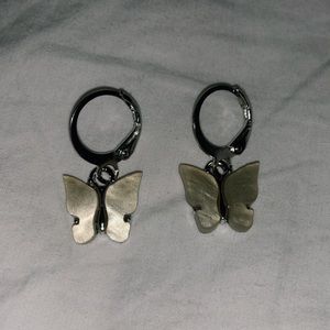 TRADED‼️Beige/yellow butterfly earrings!